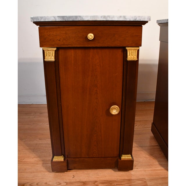 1930s French Empire Mahogany & Marble Top Pair of Nightstands / Bedside Tables For Sale - Image 6 of 18
