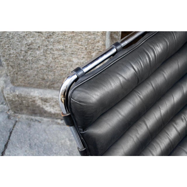 1980s MR Chaise Lounge by Ludwig Mies Van Der Rohe for Knoll, 1980s For Sale - Image 5 of 7