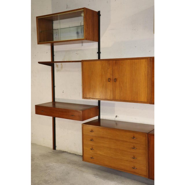 Modular Wall-Mounted Bookcase in Teak and Brass, 1960s For Sale - Image 6 of 18