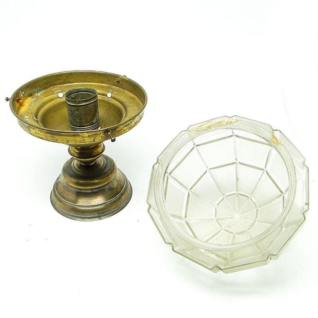 Early 20th Century Art Nouveau Pendant Lamp in Brass and Glass, Austria-Hungary For Sale - Image 6 of 9