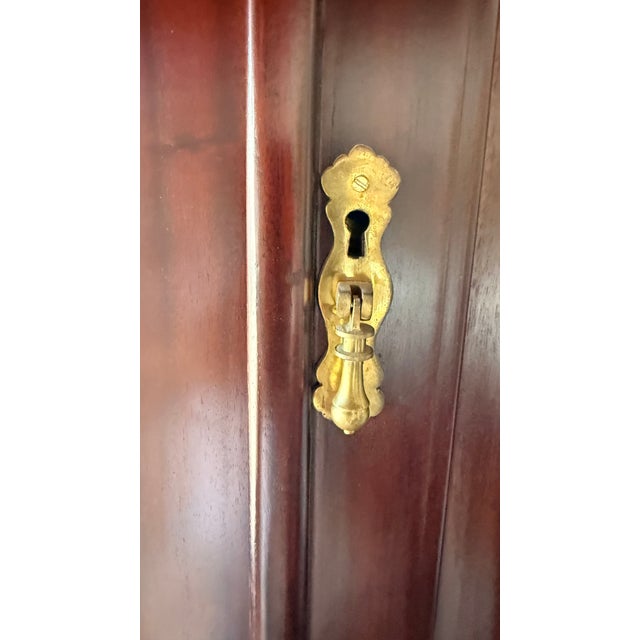 Wood Late 20th Century Georgian Style Mahogany Linen Press Armoire With Pierced Fretwork & Cabriole Legs (Two-Piece) For Sale - Image 7 of 13