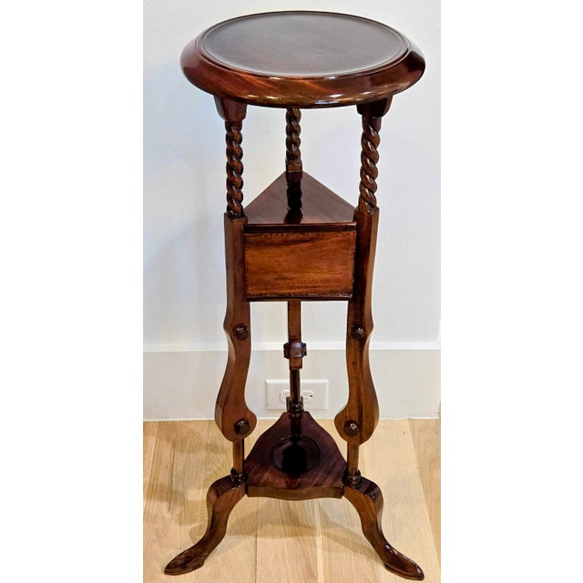 Victorian Mid 20th Century Georgian-Style Mahogany Plant Stand With Barley Twist Legs, 2 Drawers & Undershelf For Sale - Image 3 of 12