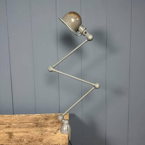 Dark Grey 3-Arm Table Clamp Lamp from Jielde, 1950s For Sale - Image 3 of 18