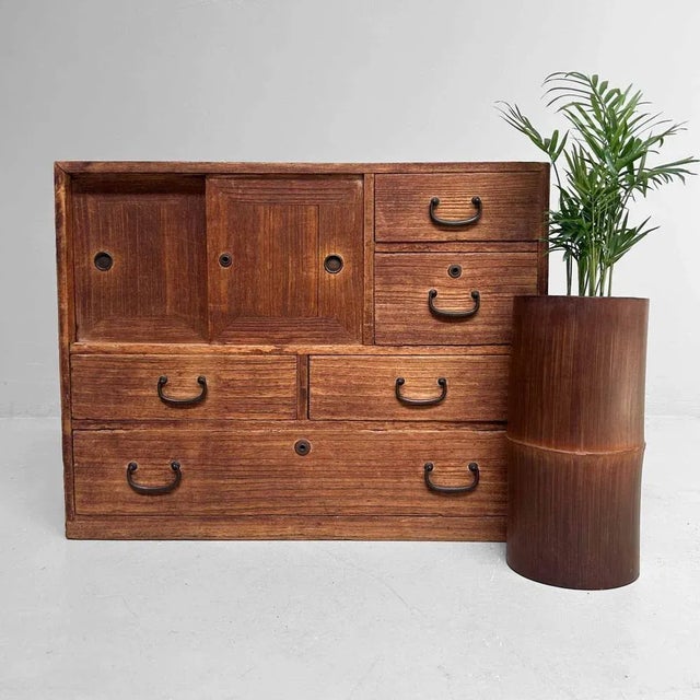 Traditional Japanese Tansu Storage Cabinet, 1920s For Sale - Image 10 of 10