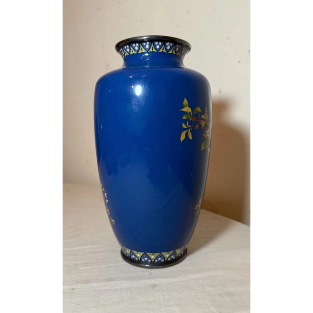 Blue Fine Antique Sterling Silver Mounted Japanese Enameled Blue Cloisonne Vase For Sale - Image 8 of 15