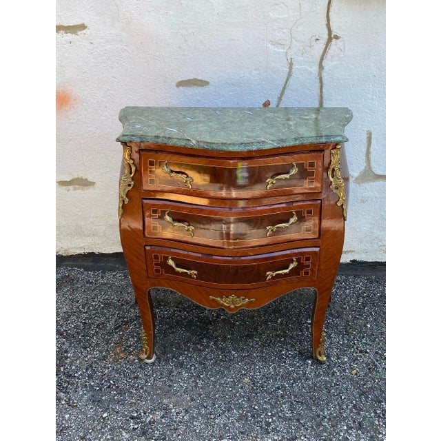 French Antique 3 Drawer Bombe Chest of Drawers. Ormolu accents and gorgeous marble top. In overall good condition with...