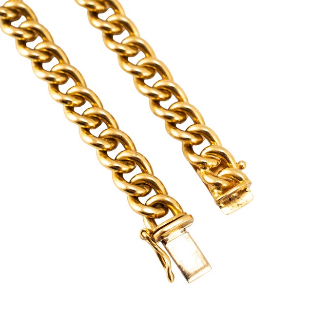 Early 21st Century Vintage 18k Yellow Gold Emerald Diamond Graduated Articulated Curb Link Bracelet For Sale - Image 5 of 7