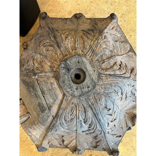 Late 18th Century Antique Carved Wooden Architectural Element For Sale - Image 5 of 11