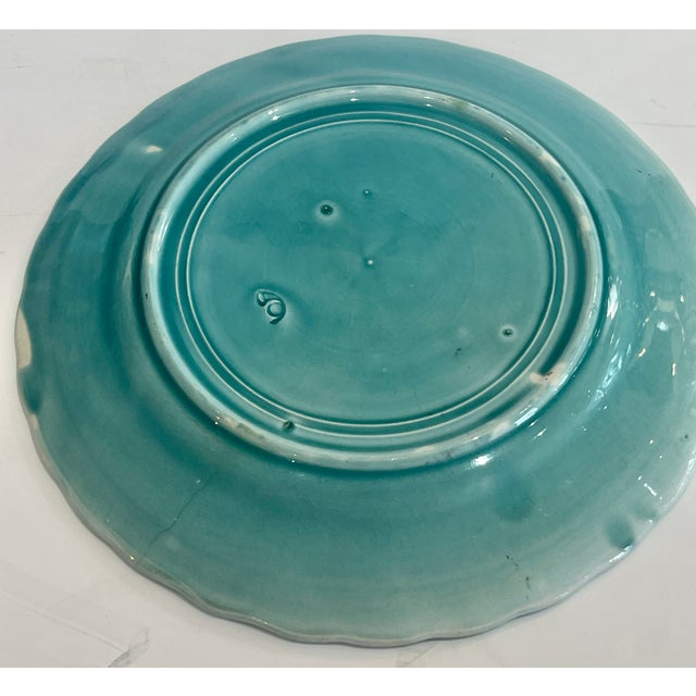French Antique Majolica Art Nouveau Bird Plate by Onnaing c.1890 For Sale - Image 9 of 9
