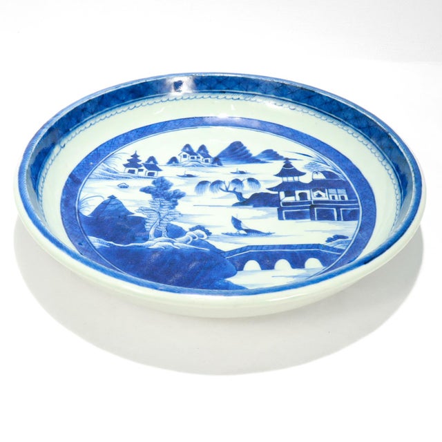 Large Round Antique Blue & White Canton Pattern Chinese Export Porcelain Serving Bowl or Tray For Sale In Philadelphia - Image 6 of 16