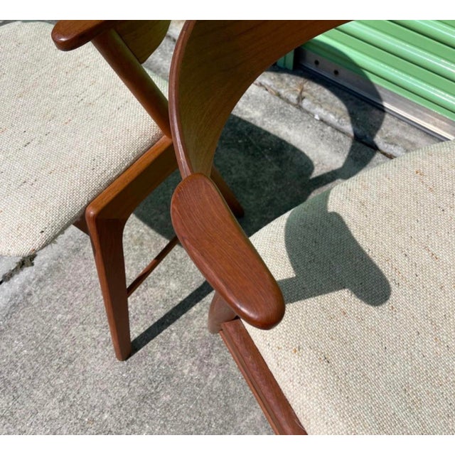 Korup Stolefabrik Kai Kristiansen for Korup Stolefabrik, Denmark, Model 32 Teak Chairs, a Pair For Sale - Image 4 of 12