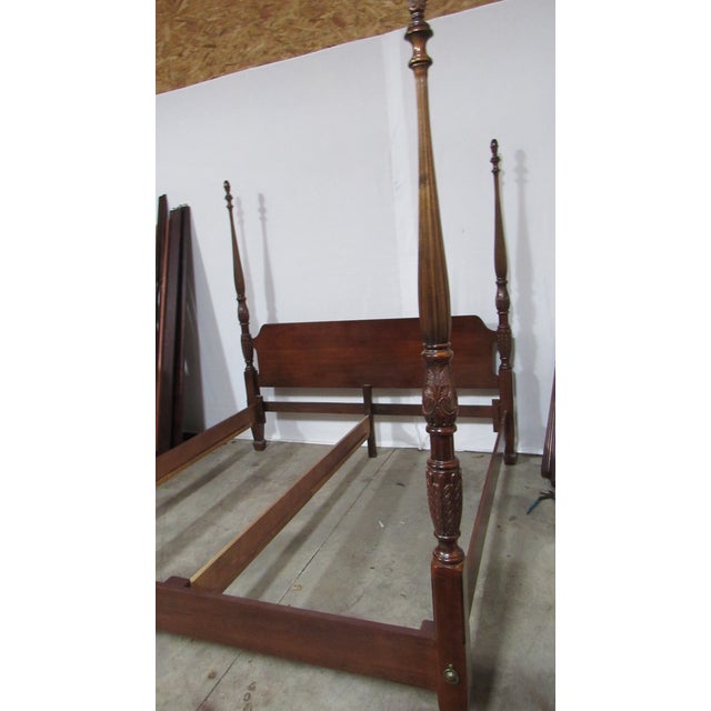 Chippendale 1980s American Drew Cherry King Size Poster Bed Rice For Sale - Image 3 of 10