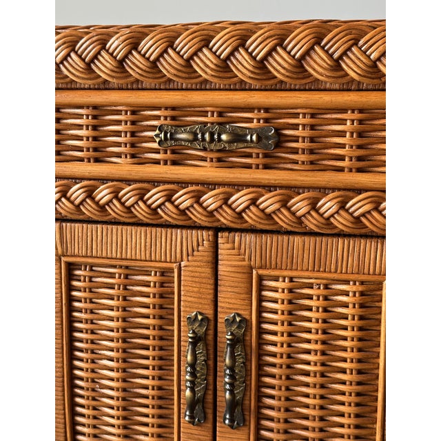 Woven Wicker Nightstand With Braided Rope Trim, 1980s For Sale - Image 16 of 17