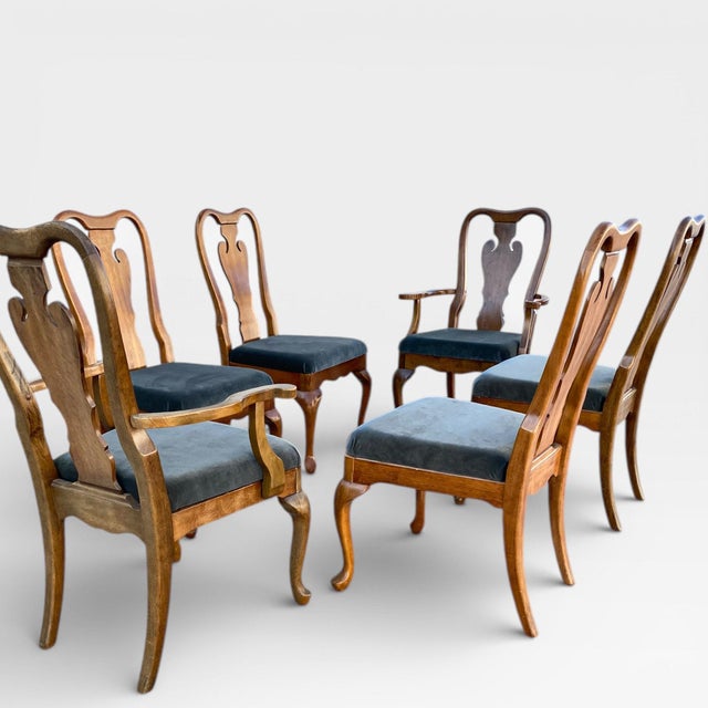 Late 20th Century Set of Six Thomasville Queen Anne Walnut Dining Chairs For Sale In Los Angeles - Image 6 of 18