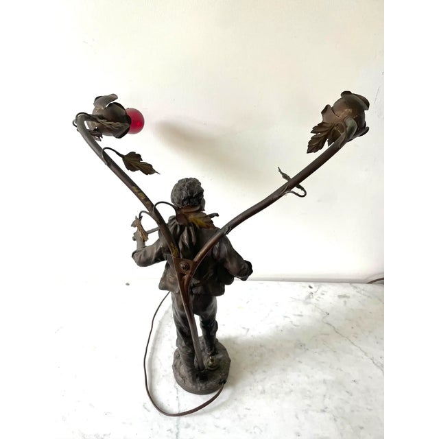 Vintage Art Nouveau Bronze Spelter Sculptured Table Lamp - Made in France For Sale - Image 4 of 11