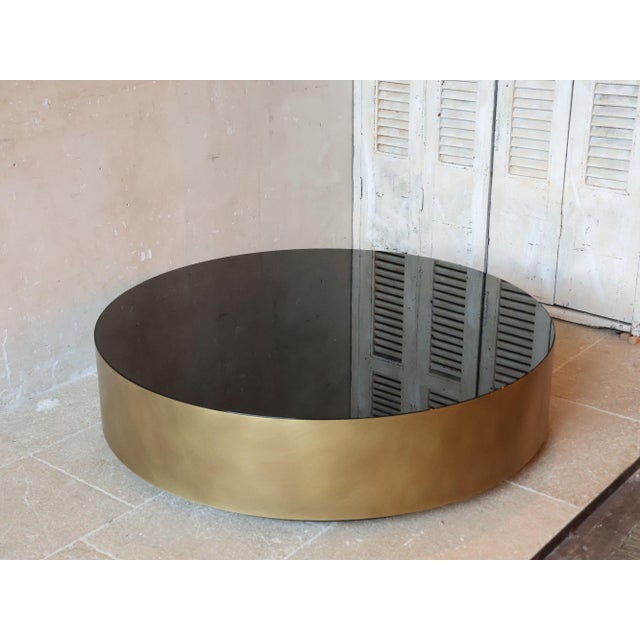 Metal Meridiani Belt Round Coffee Table in Brass and Smoked Glass by Andrea Parisio, 2010s For Sale - Image 7 of 10