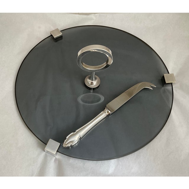 French Round Plateau À Fromage - Cheese Tray/Board With Silver Cheese Knife. For Sale - Image 3 of 5