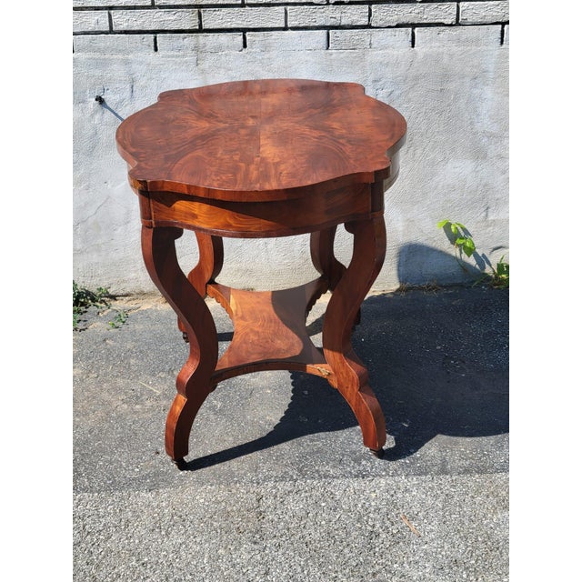 Wood 19th Century American Empire Flame Mahogany Center Table. For Sale - Image 7 of 18