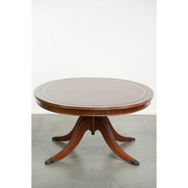 2000 - 2009 20th Century English Oval Coffee Table with a Red Leather Top For Sale - Image 5 of 11