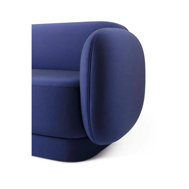 Contemporary Space Oddity Sofa by Thomas Dariel For Sale - Image 3 of 12