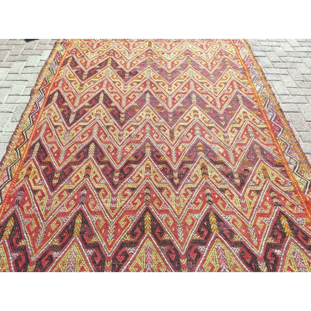 Bauhaus 1960s Vintage Turkish Kilim Rug - 71"x122" For Sale - Image 3 of 12