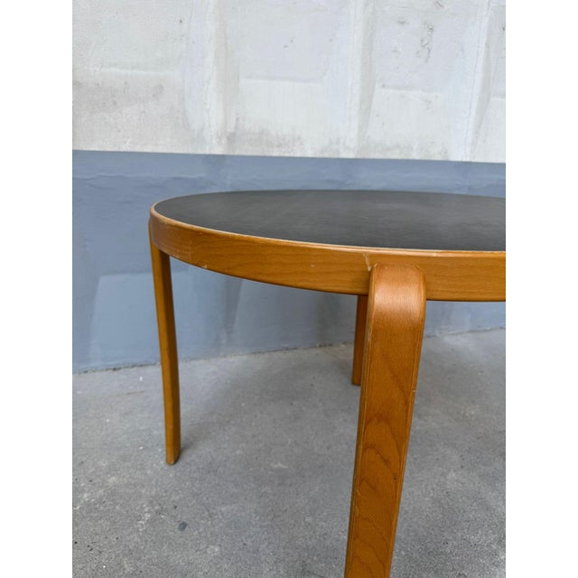 Magnus Olesen Round Linoleum Model 8000 Dining Table by Magnus Olesen, 1980s For Sale - Image 4 of 7