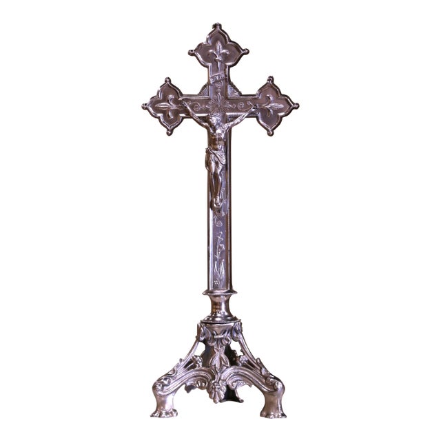 Early 20th Century French Silvered Iron Altar Crucifix With Fleur-De-Lys Cross For Sale