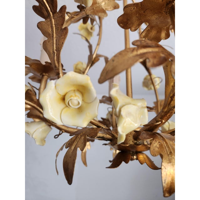 Vintage Gold-Plated and Hand-Forged Florentine Pendant Lamp with Porcelain Roses, 1960s For Sale - Image 12 of 18