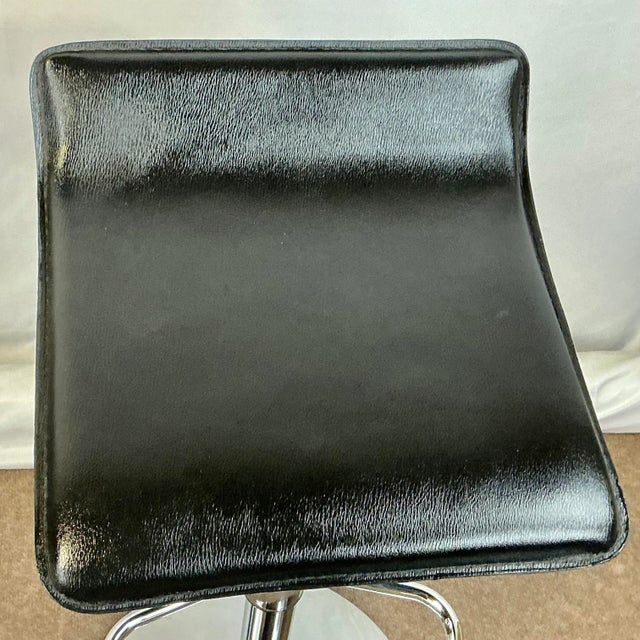 1990s Vintage Modern Contemporary Italian Style Leather & Chrome Barstools - A Pair For Sale - Image 9 of 9