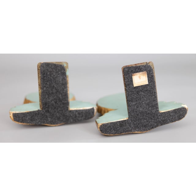 Sculpture Materials Neoclassical Italian Borghese Gilt Plaster Shell Bookends - a Pair For Sale - Image 7 of 8