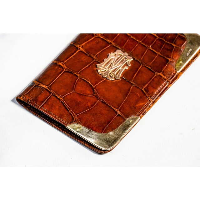 Late 19th Century Rare Antique English Victorian Leather 9k Gold Corners English Wallet Case For Sale - Image 5 of 13