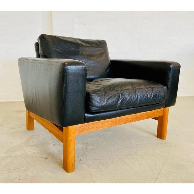 Vintage Danish Black Leather & Oak Lounge Chair by Poul M Volther for Erik Jørgensen, 1960s For Sale - Image 10 of 18