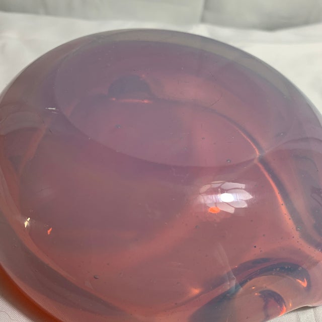 Heavy Murano Italian Pink and White Opaline Art Glass Sommerso Vide-Poche Attributed to Gino Cenedese For Sale In Chicago - Image 6 of 7