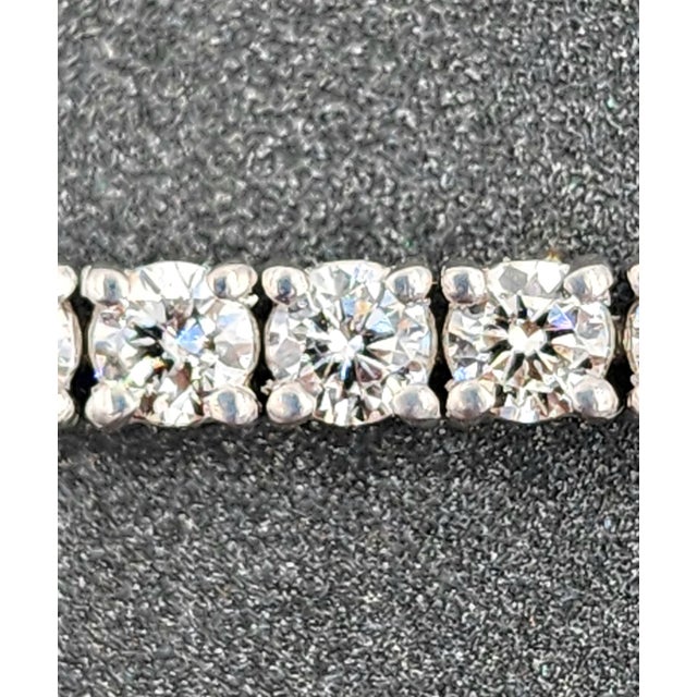 4.92 Ct Diamond Tennis Bracelet For Sale - Image 4 of 8