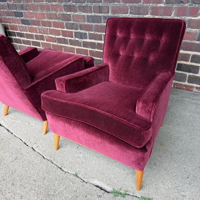 Pair of t.h. Robsjohn Gibbings Lounge Chairs Redone in Mohair. For Sale - Image 10 of 11