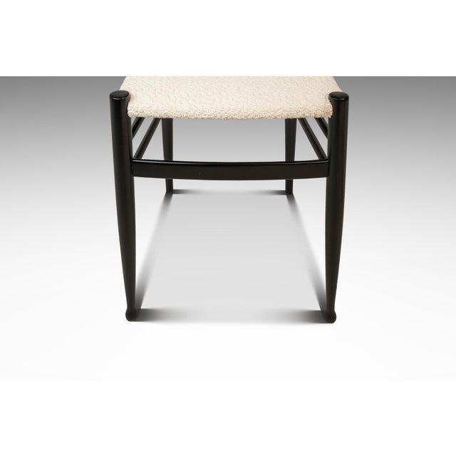 Set of Six (6) Mid-Century Italian Modern Bespoke Ebonized Dining Chairs in White Bouclé After Gio Ponti, Italy, C. 1960's For Sale - Image 13 of 18