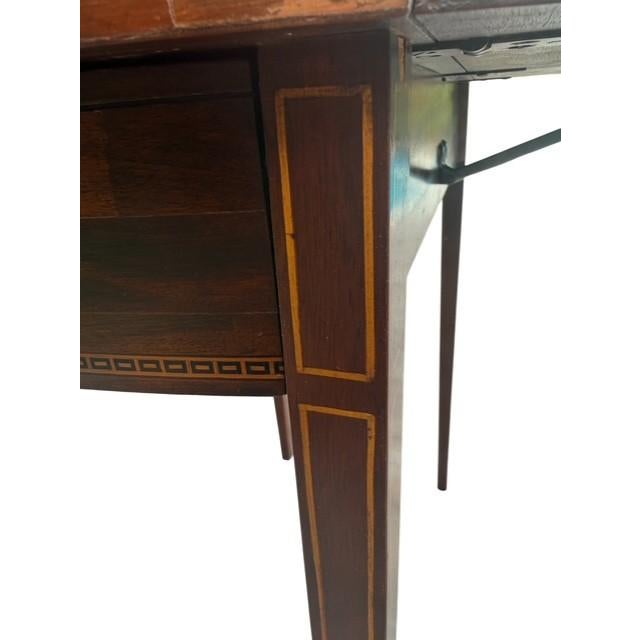 1940s Vintage Mersman Federal Style Mahogany Drop Leaf Accent Table With Drawer For Sale - Image 5 of 15