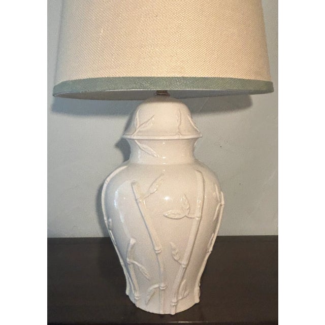 1970s Hollywood Regency Faux Bamboo Blanc De.Chine Ginger Jar Table Lamp With Custom Shade For Sale - Image 10 of 10
