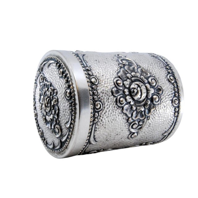 Embossed and Hammered Silver Tea Box For Sale - Image 11 of 11