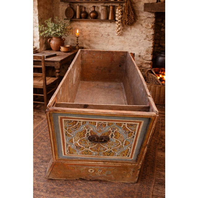 Antique Spanish Painted Chest with Mudéjar and Moorish Influence, 1800 For Sale - Image 3 of 9