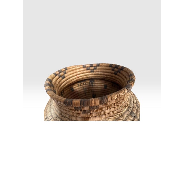 Museum Quality 17” Created in the Style of Native American Polychrome Olla Basket - Dual Register For Sale - Image 11 of 13