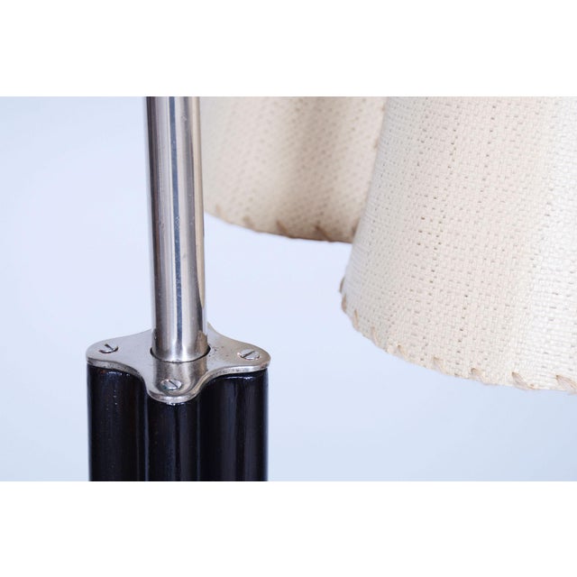 Art Deco Floor Lamp in Walnut and Oak attributed to Jindřich Halabala for Up Závody, Former Czechoslovakia, 1930s For Sale - Image 9 of 10