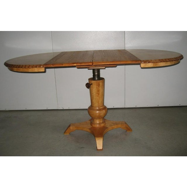 Light Yellow Antique Round Extendable Table from Befos, 1900s For Sale - Image 8 of 11