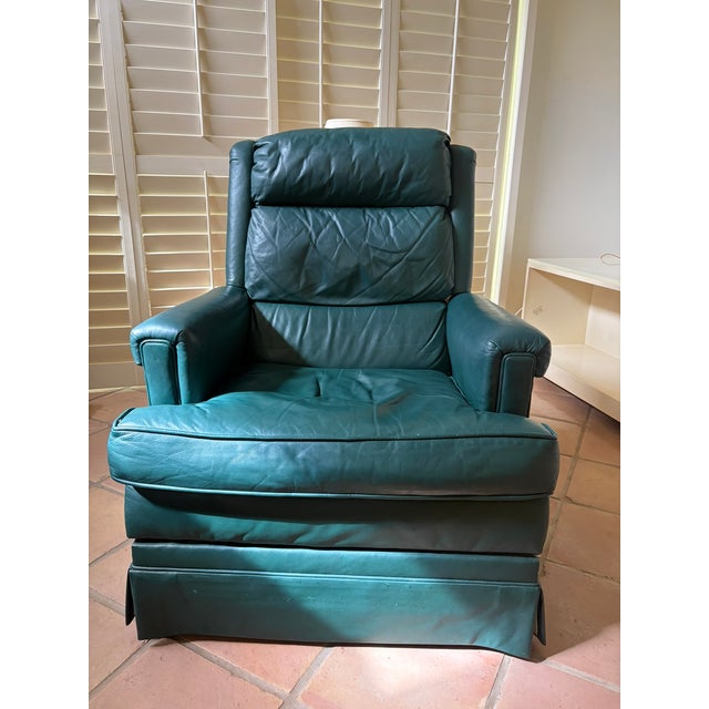 Vintage Baker Furniture Luxurious Recliner & Arm Chair Pair and 2 Ottomans For Sale In Miami - Image 6 of 16
