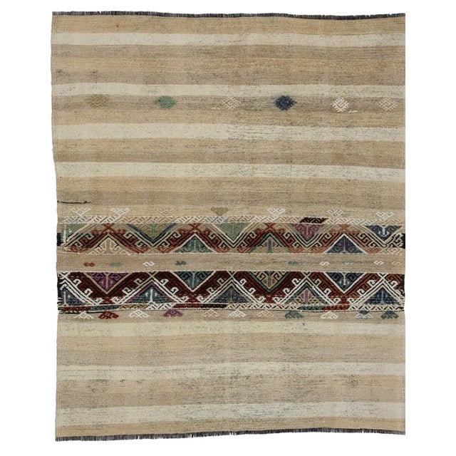 Textile Vintage Kilim Rug- 4′2″ × 5′1″ For Sale - Image 7 of 7