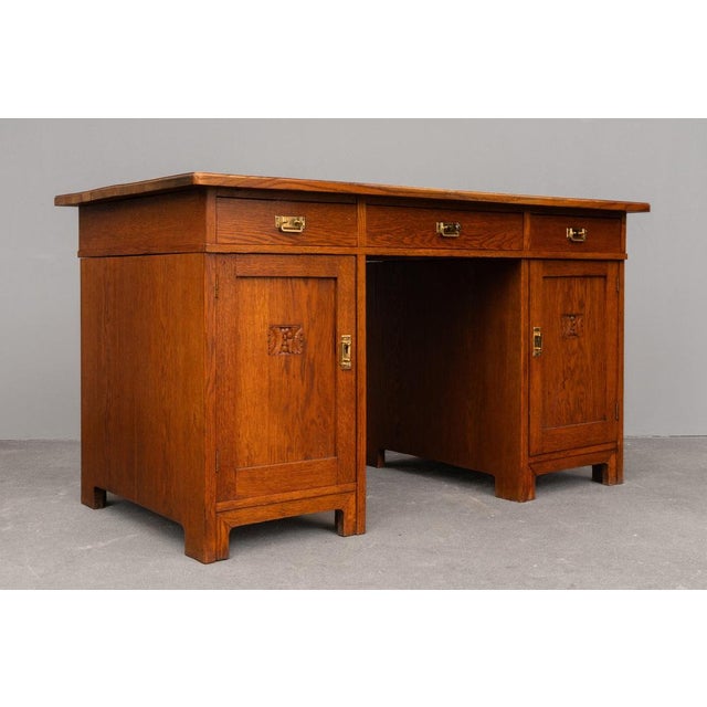 Early 20th Century Art Nouveau Desk in Oak For Sale - Image 9 of 18