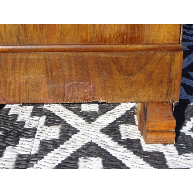 Louis Philippe Burr Walnut Washstand with Railway-Style Mechanism For Sale - Image 18 of 18