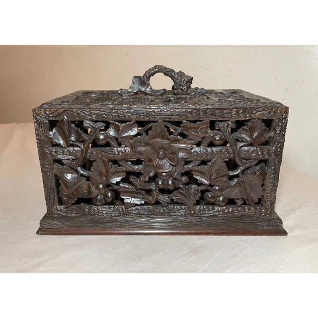 19th Century Antique Hand Carved German Black Forest Wood Reticulated Floral Dresser Box For Sale - Image 5 of 17