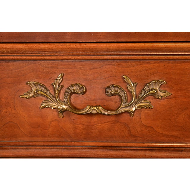 Brown 1980s Kindel Furniture French Provincial Louis XV Carved Cherry Wood Highboy Dresser For Sale - Image 8 of 13