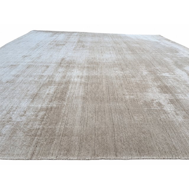 Rh Amara Performance Handwoven Rug – 9' X 12' Wheat | 55% Wool & 45% Nylon | Handwoven For Sale - Image 16 of 18